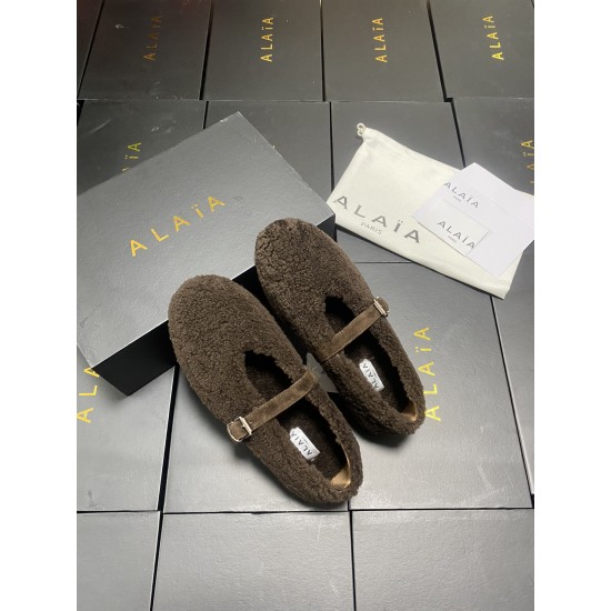 Alaia Shoes Women Top Quality
size 35-41