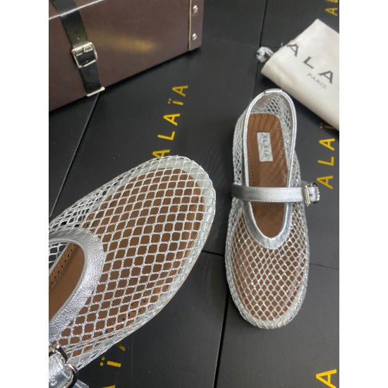Alaia Shoes Women Top Quality
size 35-41