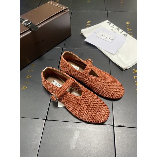 Alaia Shoes Women Top Quality
size 35-41
