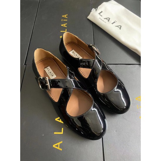 Alaia Shoes Women Top Quality
size 35-41