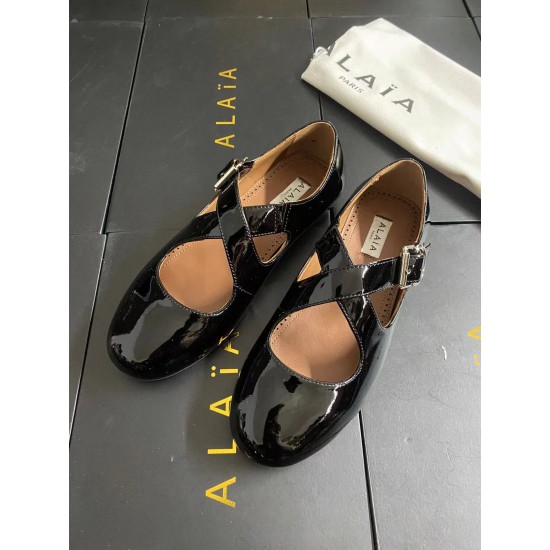 Alaia Shoes Women Top Quality
size 35-41
