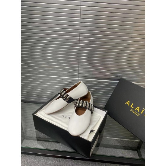 Alaia Shoes Women Top Quality
size 35-41