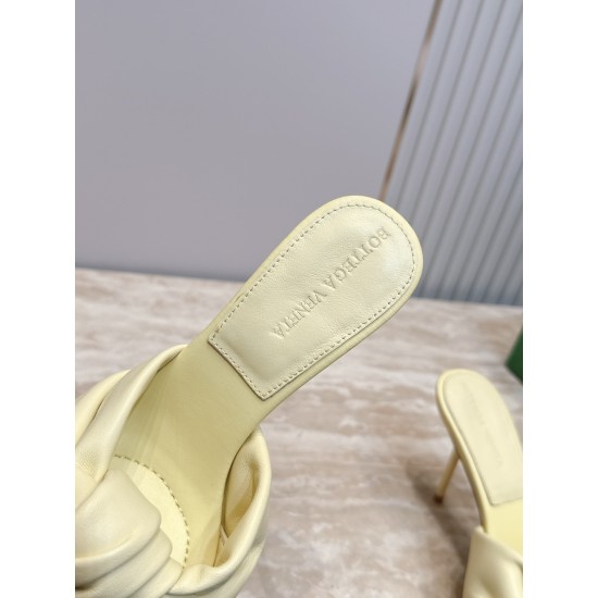 BV slippers