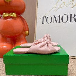 BV slippers