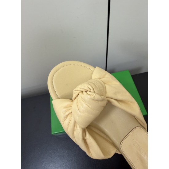 BV slippers