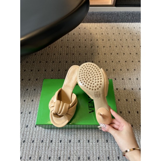 BV slippers