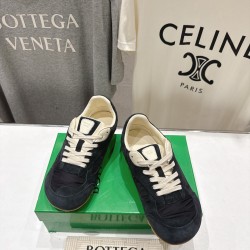 BV Shoes Casual Shoes Best Quality
Women 35-42
Men 39-46
