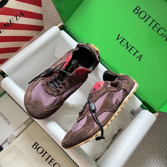 BV Shoes Casual Shoes Best Quality
Women 35-42
Men 39-46
