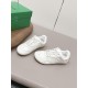 BV Shoes Casual Shoes Best Quality
Women 35-42
Men 39-46
