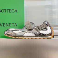 BV Shoes Casual Shoes Best Quality
Women 35-42
Men 39-46
