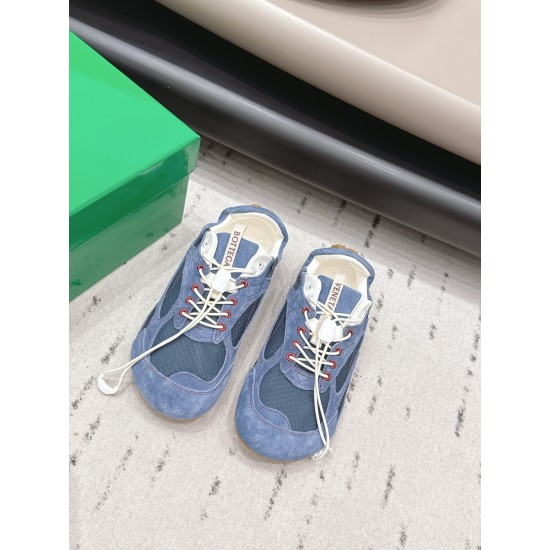 BV Shoes Casual Shoes Best Quality
Women 35-42
Men 39-46
