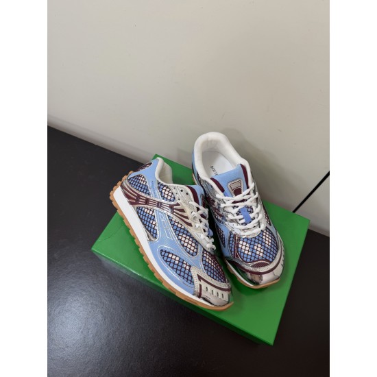 BV Shoes Casual Shoes Best Quality
Women 35-42
Men 39-46
