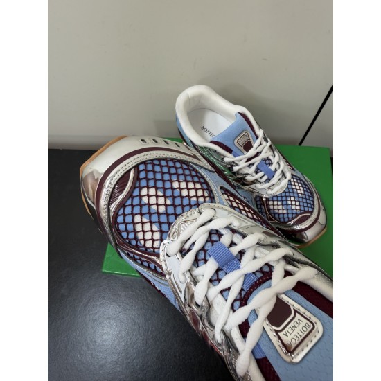 BV Shoes Casual Shoes Best Quality
Women 35-42
Men 39-46
