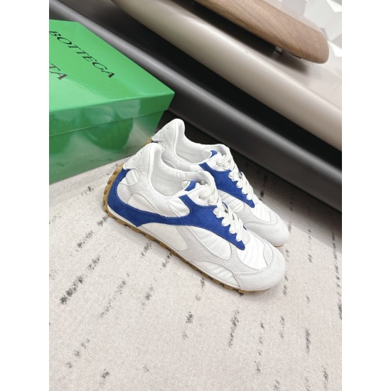 BV Shoes Casual Shoes Best Quality
Women 35-42
Men 39-46
