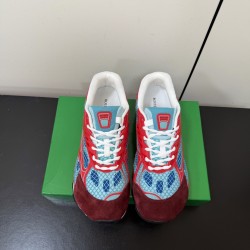 BV Shoes Casual Shoes Best Quality
Women 35-42
Men 39-46
