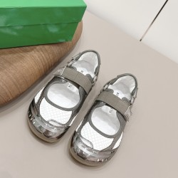 BV Shoes Casual Shoes Best Quality
Women 35-42
Men 39-46
