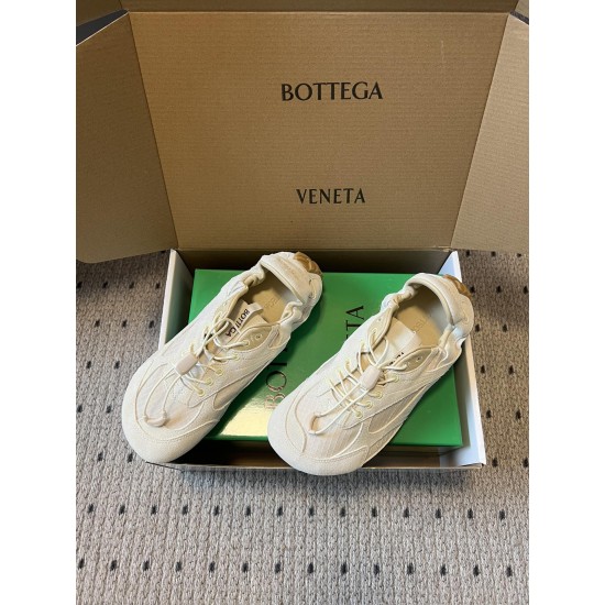 BV Shoes Casual Shoes Best Quality
Women 35-42
Men 39-46
