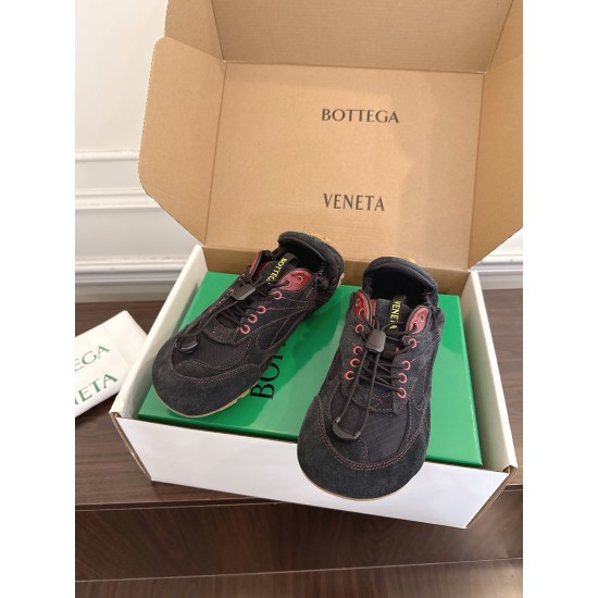 BV Shoes Casual Shoes Best Quality
Women 35-42
Men 39-46

