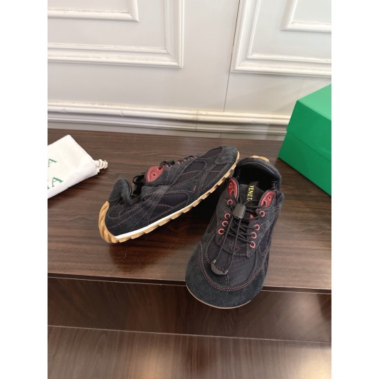 BV Shoes Casual Shoes Best Quality
Women 35-42
Men 39-46
