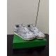 BV Shoes Casual Shoes Best Quality
Women 35-42
Men 39-46
