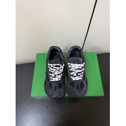 BV Shoes Casual Shoes Best Quality
Women 35-42
Men 39-46
