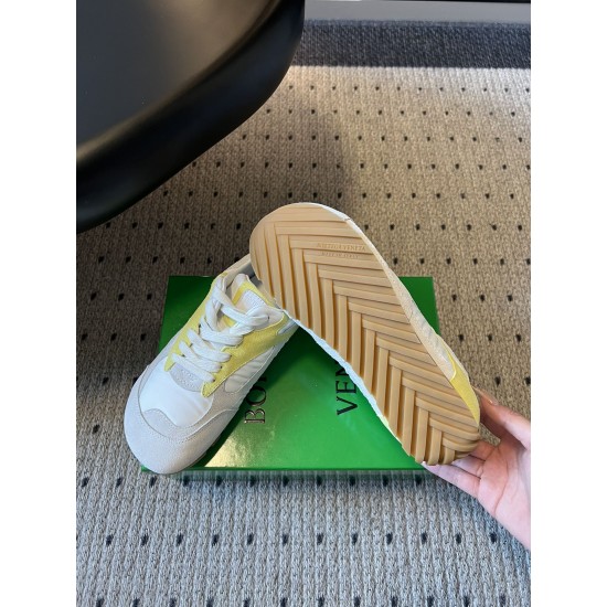 BV Shoes Casual Shoes Best Quality
Women 35-42
Men 39-46
