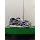 BV Shoes Casual Shoes Best Quality
Women 35-42
Men 39-46
