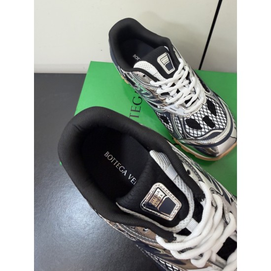 BV Shoes Casual Shoes Best Quality
Women 35-42
Men 39-46
