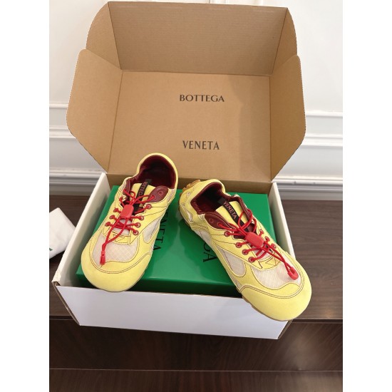 BV Shoes Casual Shoes Best Quality
Women 35-42
Men 39-46

