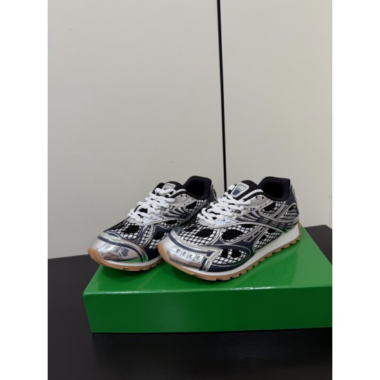 BV Shoes Casual Shoes Best Quality
Women 35-42
Men 39-46

