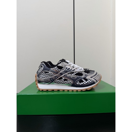 BV Shoes Casual Shoes Best Quality
Women 35-42
Men 39-46
