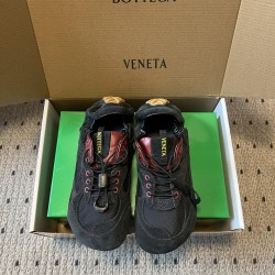 BV Shoes Casual Shoes Best Quality
Women 35-42
Men 39-46

