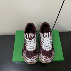 BV Shoes Casual Shoes Best Quality
Women 35-42
Men 39-46
