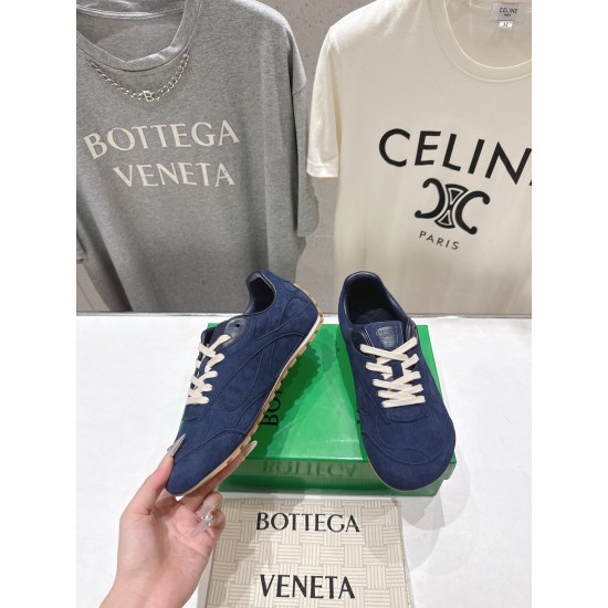 BV Shoes Casual Shoes Best Quality
Women 35-42
Men 39-46
