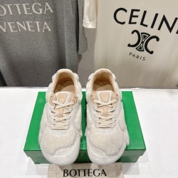 BV Shoes Casual Shoes Best Quality
Women 35-42
Men 39-46
