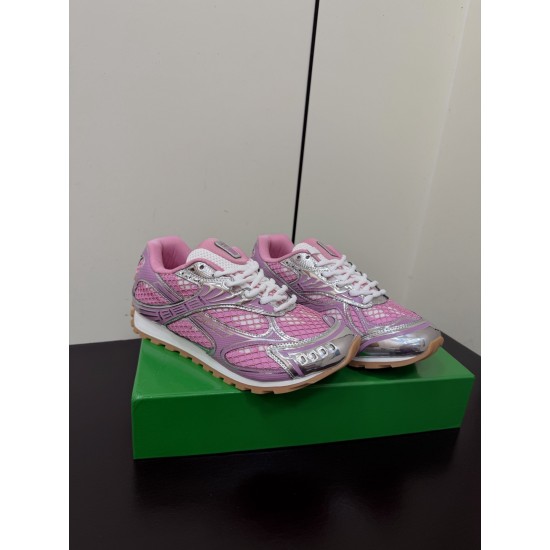 BV Shoes Casual Shoes Best Quality
Women 35-42
Men 39-46
