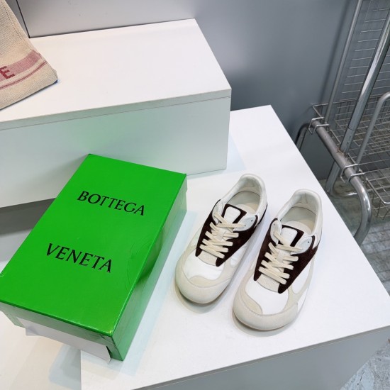 BV Shoes Casual Shoes Best Quality
Women 35-42
Men 39-46
