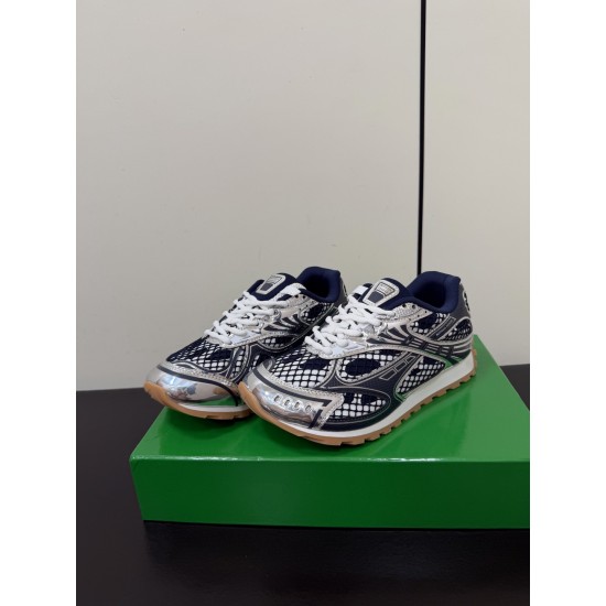 BV Shoes Casual Shoes Best Quality
Women 35-42
Men 39-46
