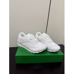 BV Shoes Casual Shoes Best Quality
Women 35-42
Men 39-46
