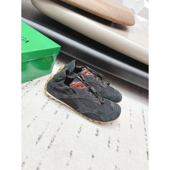 BV Shoes Casual Shoes Best Quality
Women 35-42
Men 39-46
