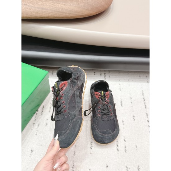 BV Shoes Casual Shoes Best Quality
Women 35-42
Men 39-46

