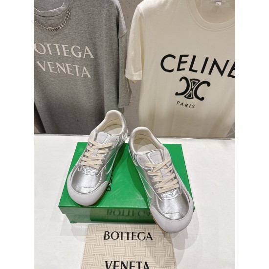 BV Shoes Casual Shoes Best Quality
Women 35-42
Men 39-46
