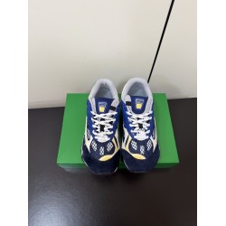 BV Shoes Casual Shoes Best Quality
Women 35-42
Men 39-46
