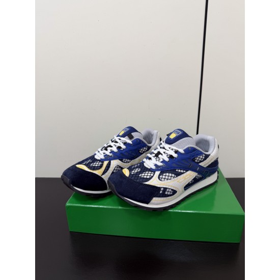 BV Shoes Casual Shoes Best Quality
Women 35-42
Men 39-46
