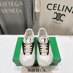BV Shoes Casual Shoes Best Quality
Women 35-42
Men 39-46
