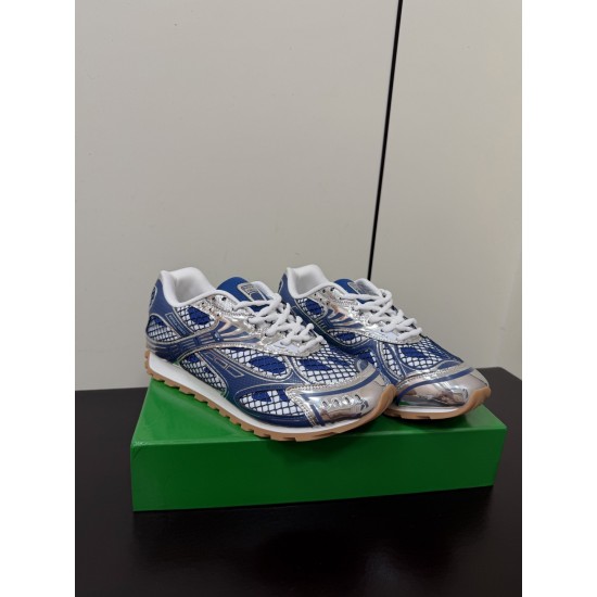 BV Shoes Casual Shoes Best Quality
Women 35-42
Men 39-46
