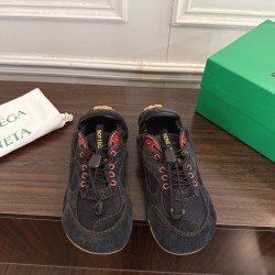 BV Shoes Casual Shoes Best Quality
Women 35-42
Men 39-46
