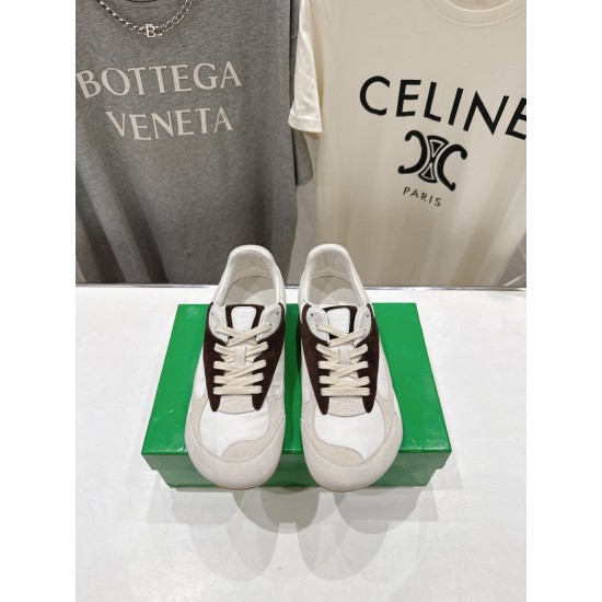BV Shoes Casual Shoes Best Quality
Women 35-42
Men 39-46

