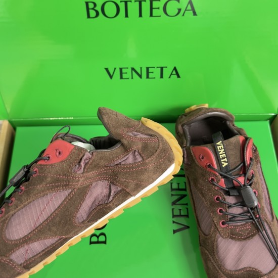 BV Shoes Casual Shoes Best Quality
Women 35-42
Men 39-46

