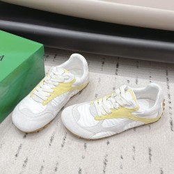 BV Shoes Casual Shoes Best Quality
Women 35-42
Men 39-46
